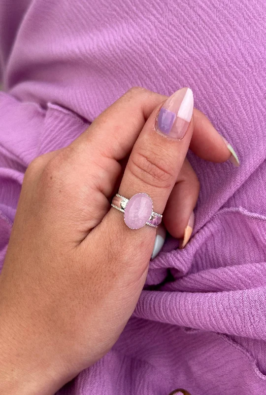 Women’s emerald diamond rings-Chunky Silver Kunzite Ring