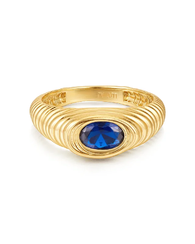 Women’s vintage diamond rings-The Royale Stone Signet Ring