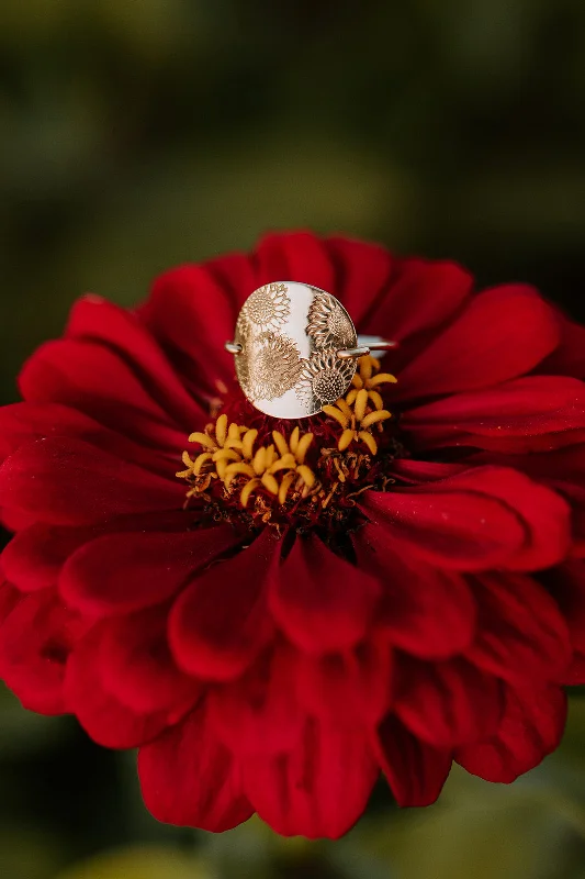 Women’s custom-designed rings-Sunflower Stamped Ring