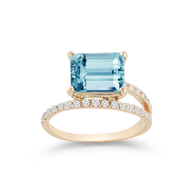 Women’s sapphire diamond rings-14kt Gold Blue Topaz Point of Focus Ring