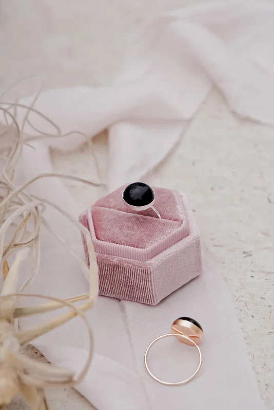 Women’s band rings-Round Black Onyx Ring