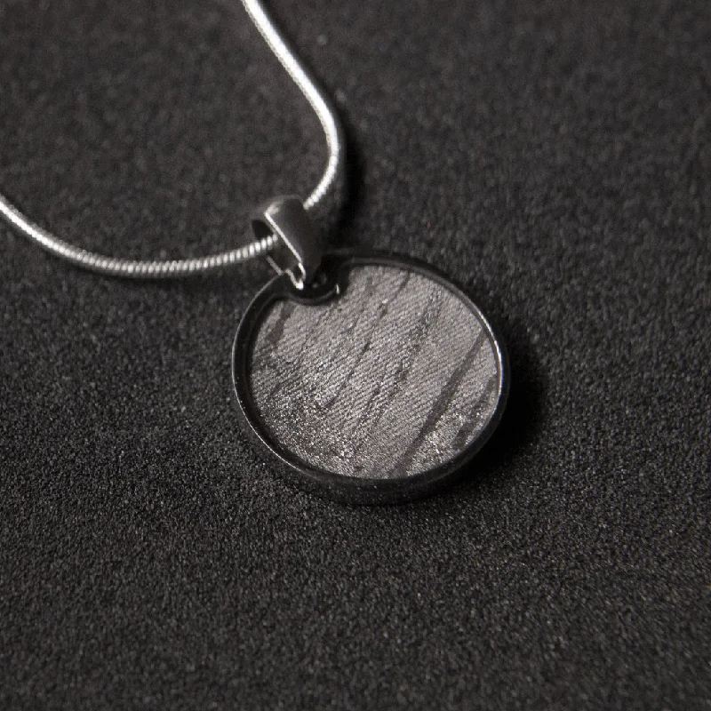 Women’s pearl necklace-Meteorite Necklace - Circular Meteorite Pendant