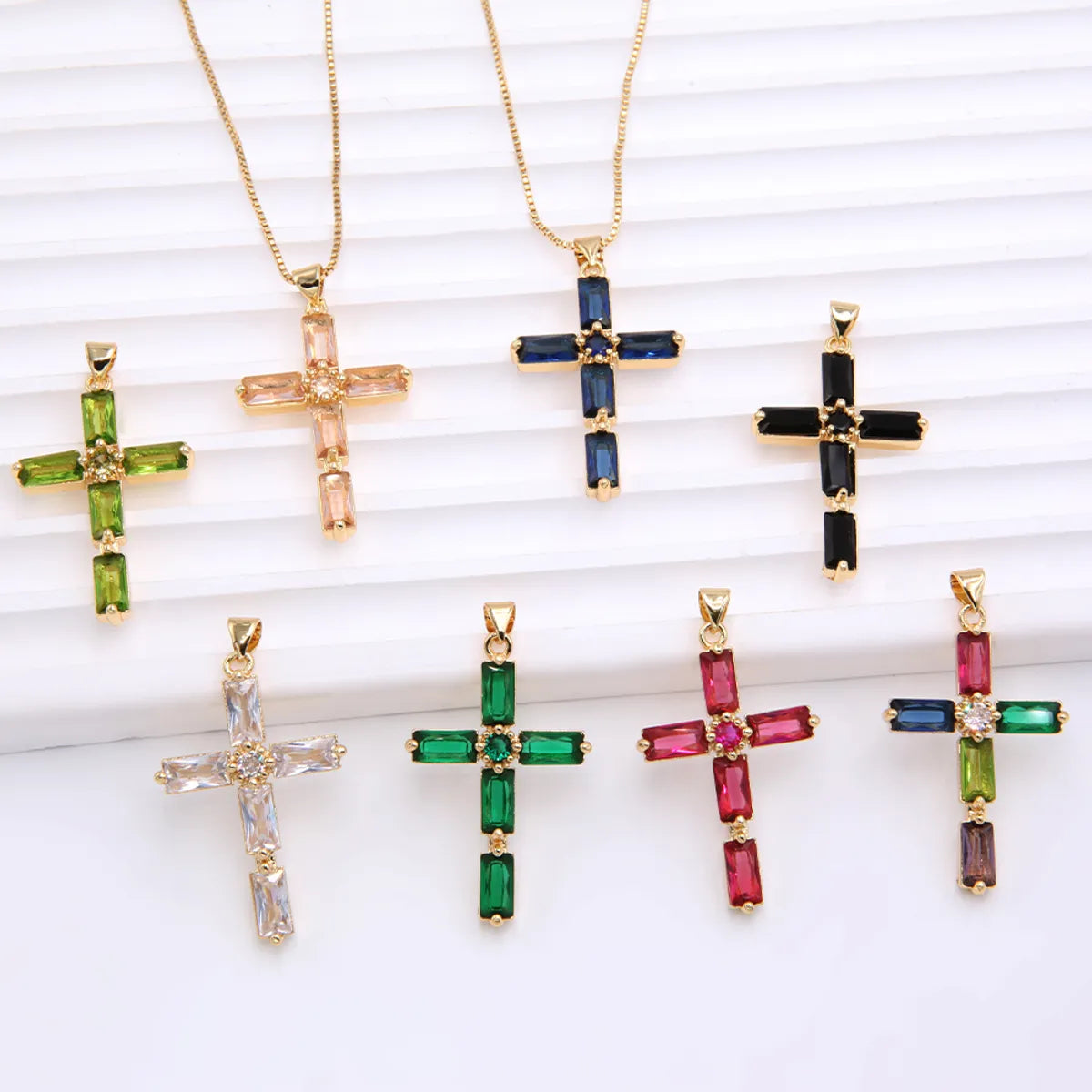 Women’s statement necklace-Simple Style Cross Copper Plating Inlay Glass Zircon 18k Gold Plated Pendant Necklace