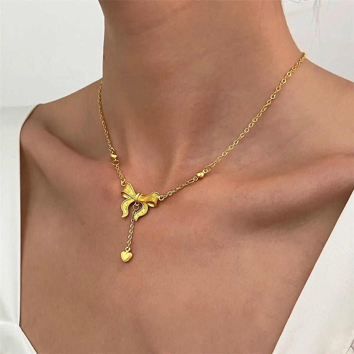 Women’s geometric necklace-Copper 18K Gold Plated IG Style Simple Style Heart Shape Bow Knot Pendant Necklace