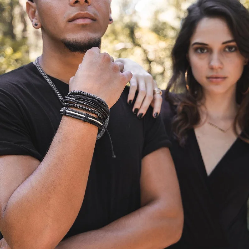 Women’s personalized bracelet-Set of Four Suede and Wood Bracelet Black/Cream