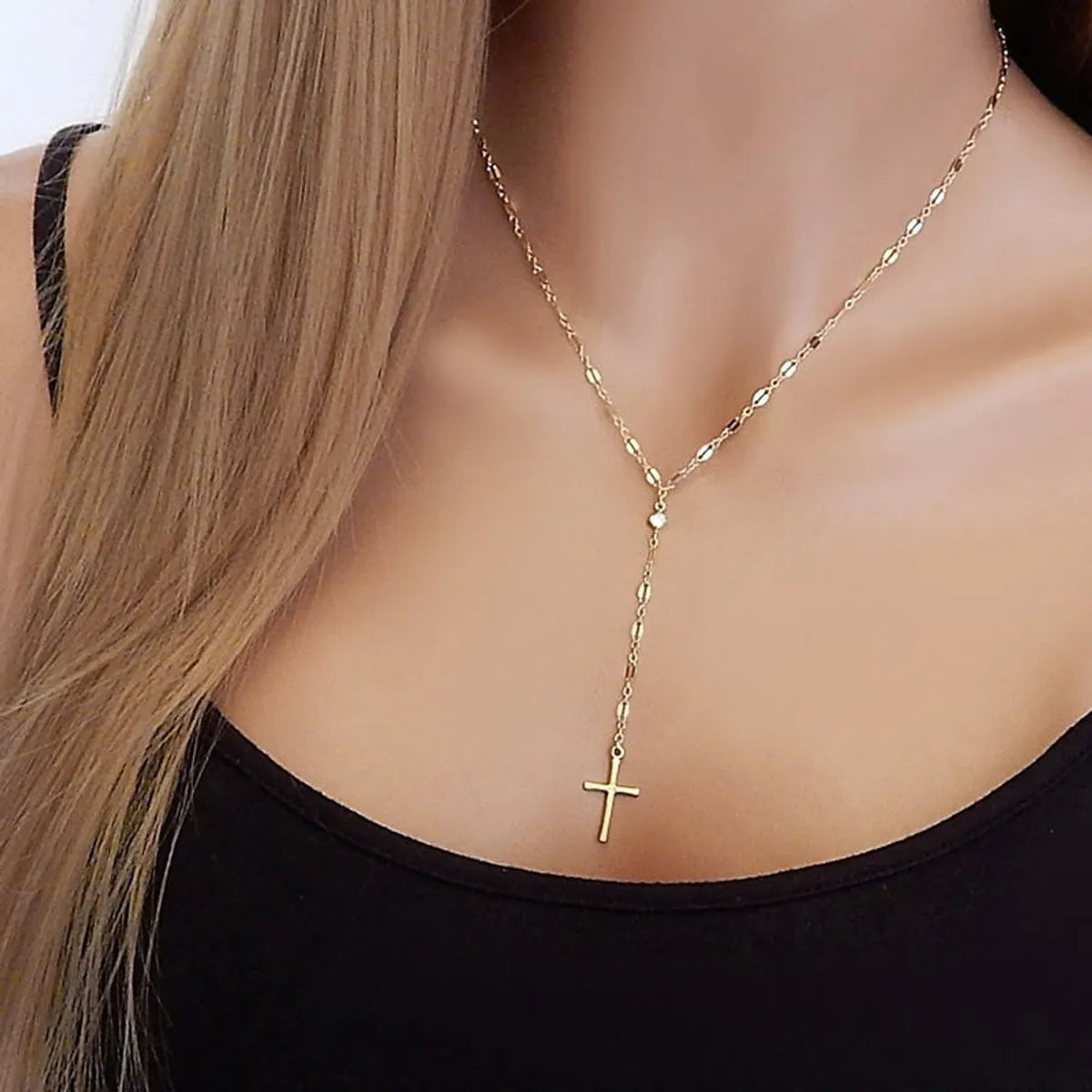 Women’s hand-crafted necklace-Exaggerated Cross Alloy Chain Pendant Clavicle Necklace