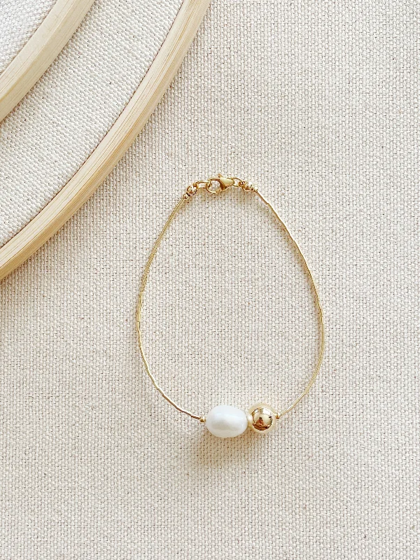 Women’s elegant bangle-Lu Bracelet with Pearl