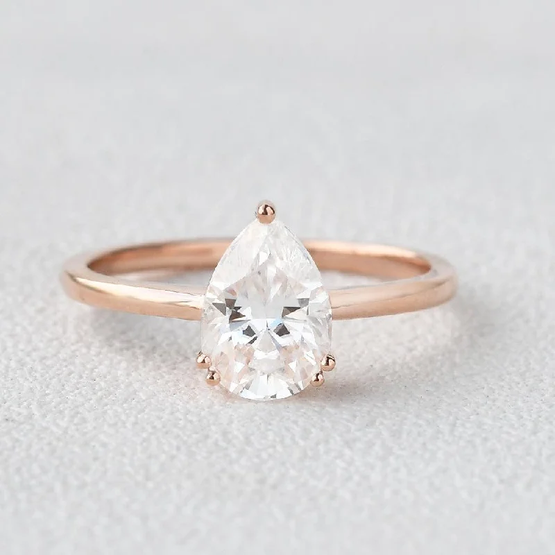 Women’s antique rings-Pear Shaped Moissanite Classic Solitaire Ring