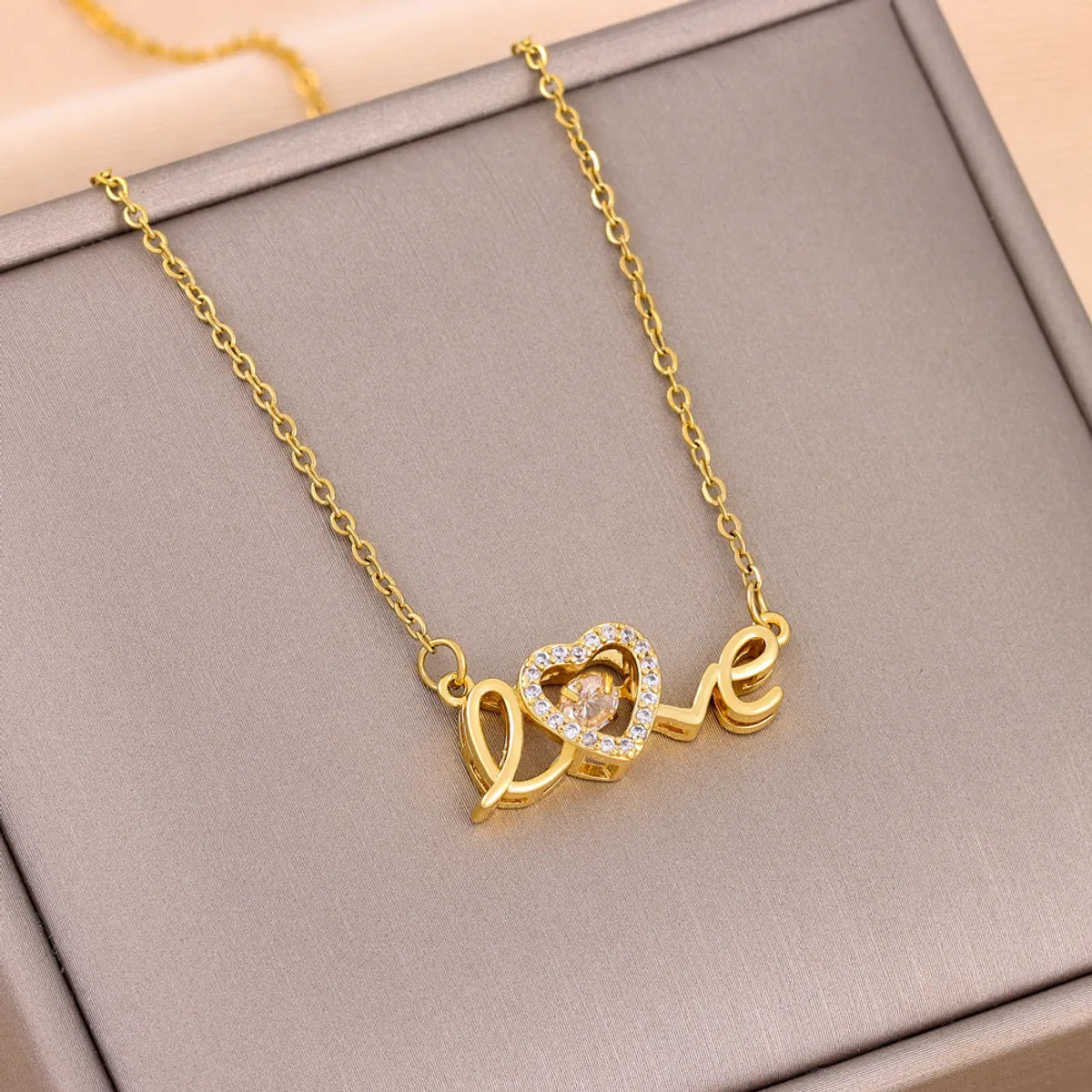 Women’s diamond necklace-Sweet Love Heart Shape Titanium Steel Plating Hollow Out Inlay Zircon 18k Gold Plated Necklace