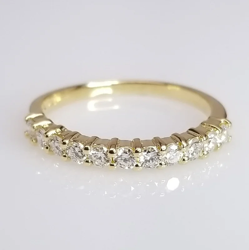 Women’s modern diamond engagement ring-"DBAND01909" Yellow Gold Diamond Wedding Band 0.41cts