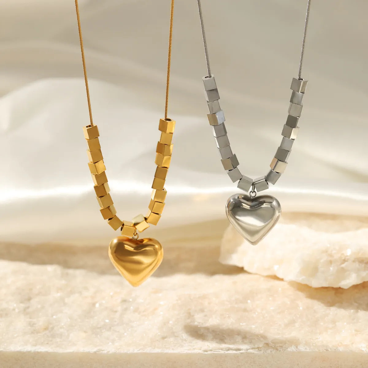 Women’s pearl necklace-Fashion Heart Shape Stainless Steel Gold Plated Pendant Necklace