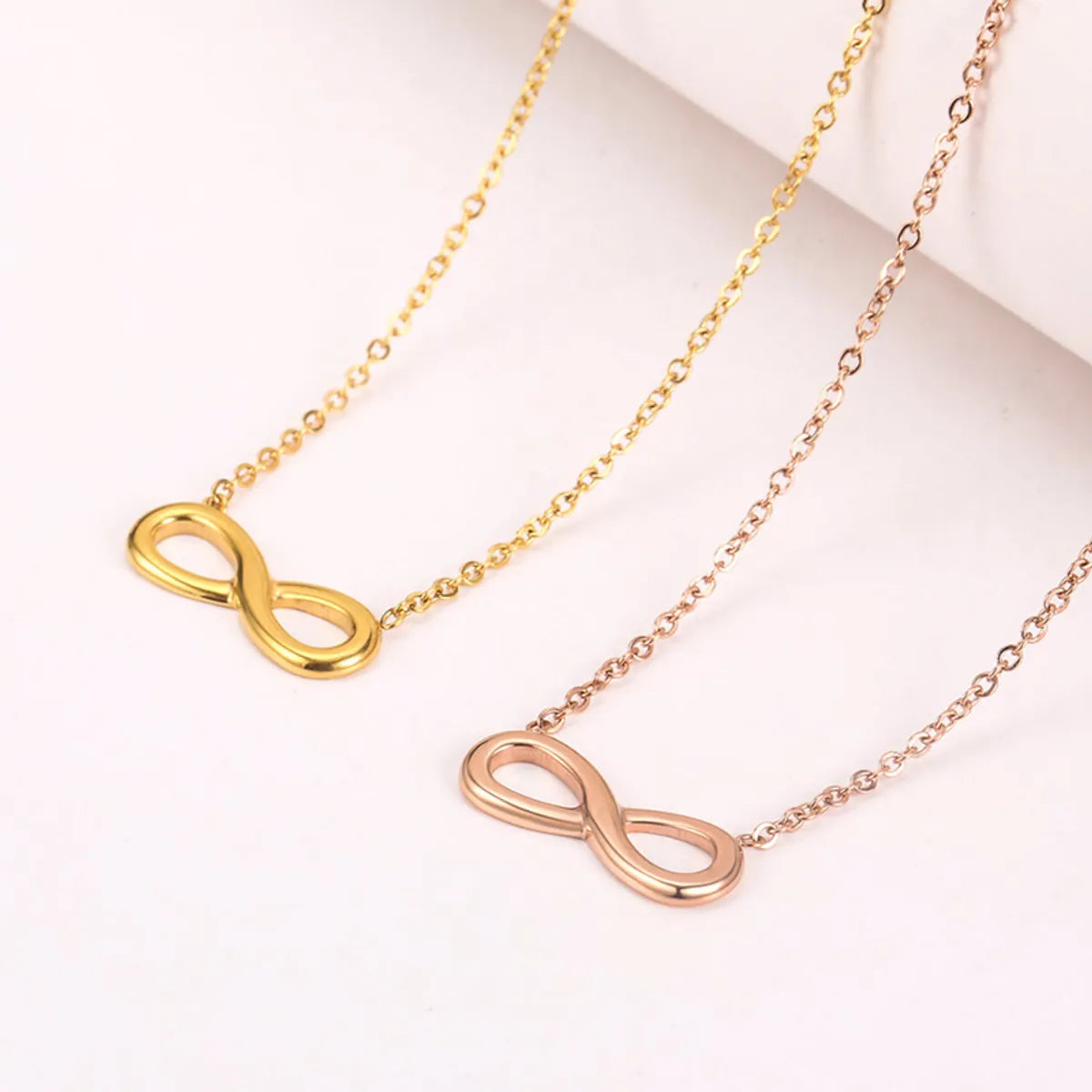 Women’s custom pendant necklace-Simple Style Infinity Titanium Steel Plating 18k Gold Plated Necklace