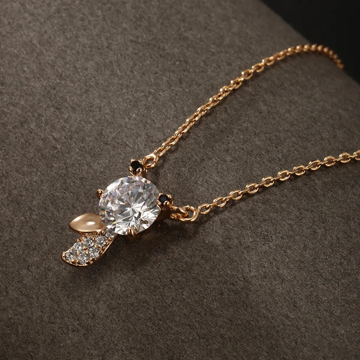 Women’s crystal pendant necklace-Cute XUPING Simple Style Fox Copper Alloy Irregular Artificial Gemstones 18K Gold Plated Women's Pendant Necklace