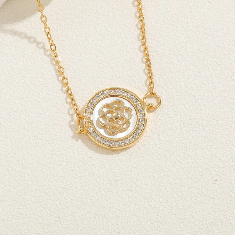 Round Rose Necklace