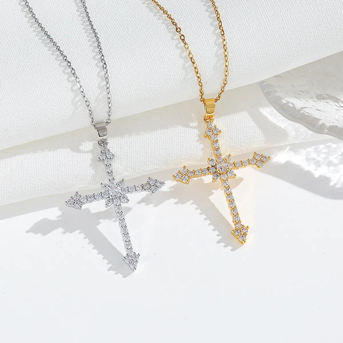 Women’s crystal pendant necklace-Simple Style Classic Style Cross Titanium Steel Plating Inlay Zircon Gold Plated Silver Plated Pendant Necklace